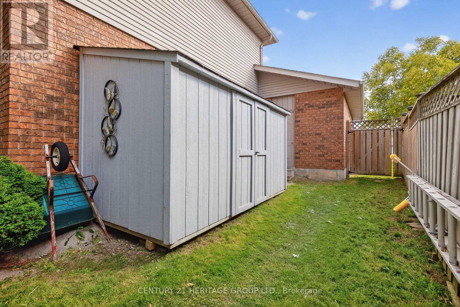 32 Northgate Drive, Bradford West Gwillimbury, Ontario  L3Z 2H5 - Photo 41 - N12467645