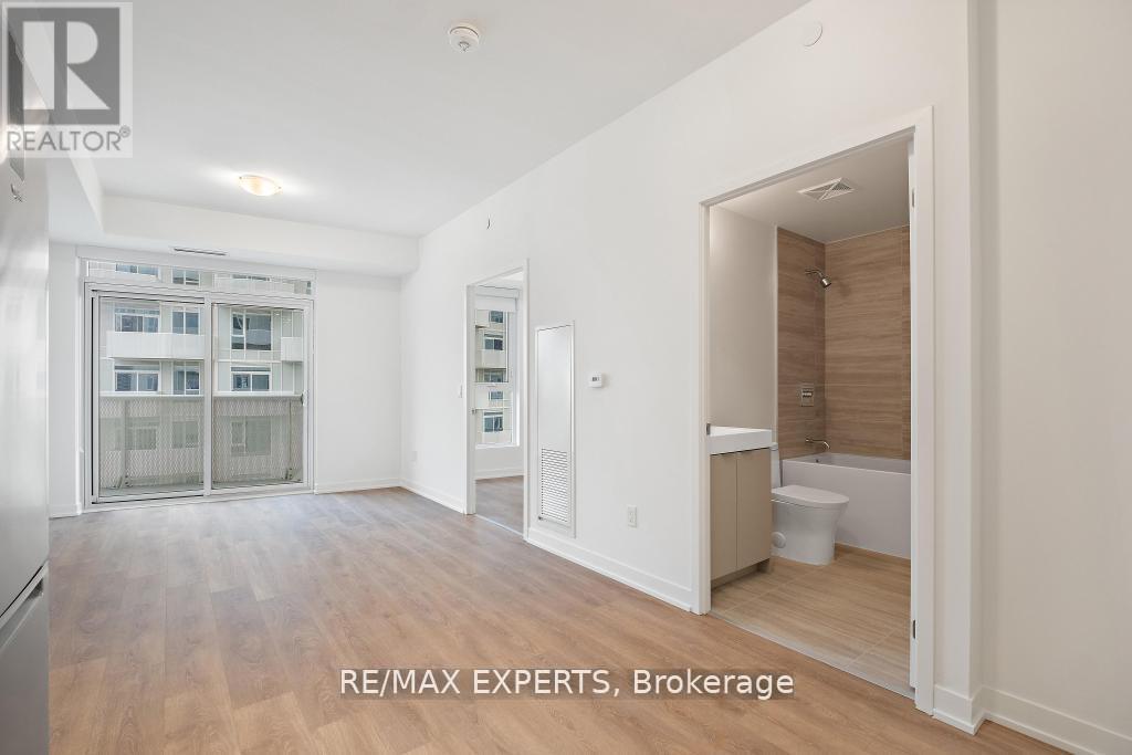 1414 - 10 Abeja Street, Vaughan, Ontario  L4K 0R4 - Photo 7 - N12467678