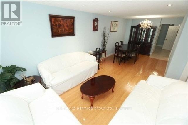 Main - 21 Chloe Crescent, Markham, Ontario  L3S 2H3 - Photo 2 - N12467681