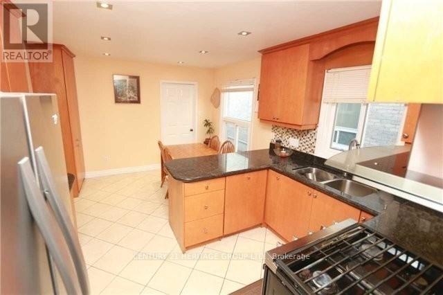 Main - 21 Chloe Crescent, Markham, Ontario  L3S 2H3 - Photo 7 - N12467681