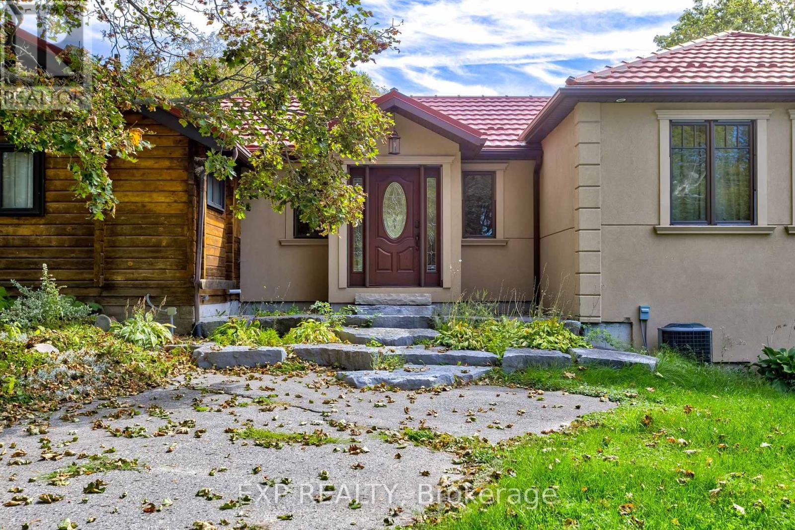 3791 Vivian Road, Whitchurch-Stouffville, Ontario  L0G 1E0 - Photo 3 - N12467732