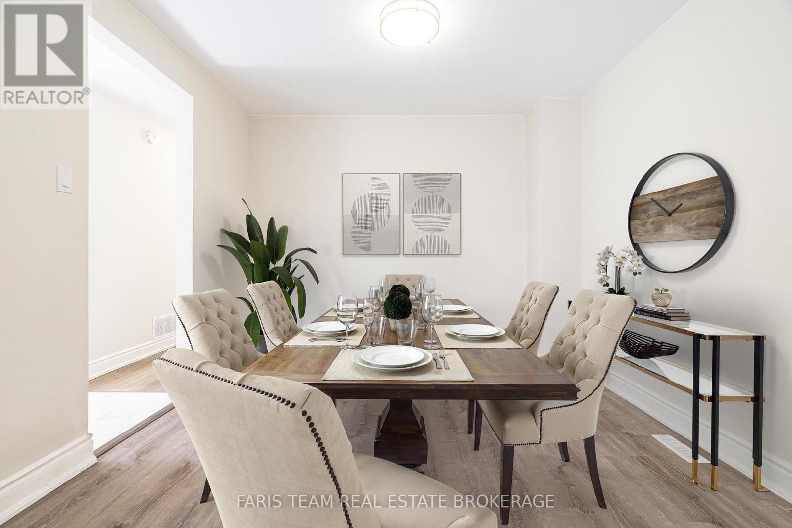 99 Fred Cook Drive, Bradford West Gwillimbury, Ontario  L3Z 1V1 - Photo 11 - N12467740