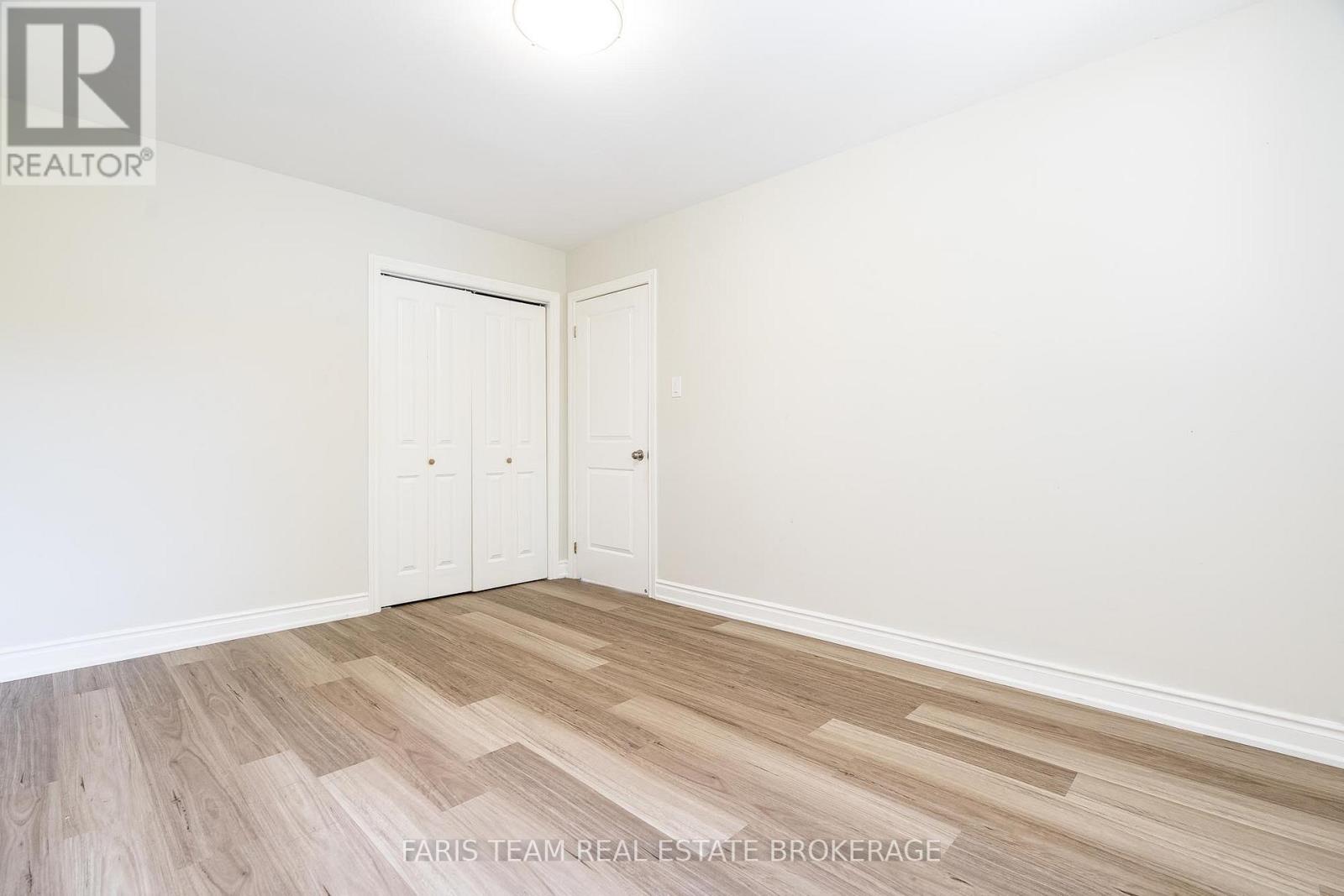 99 Fred Cook Drive, Bradford West Gwillimbury, Ontario  L3Z 1V1 - Photo 17 - N12467740