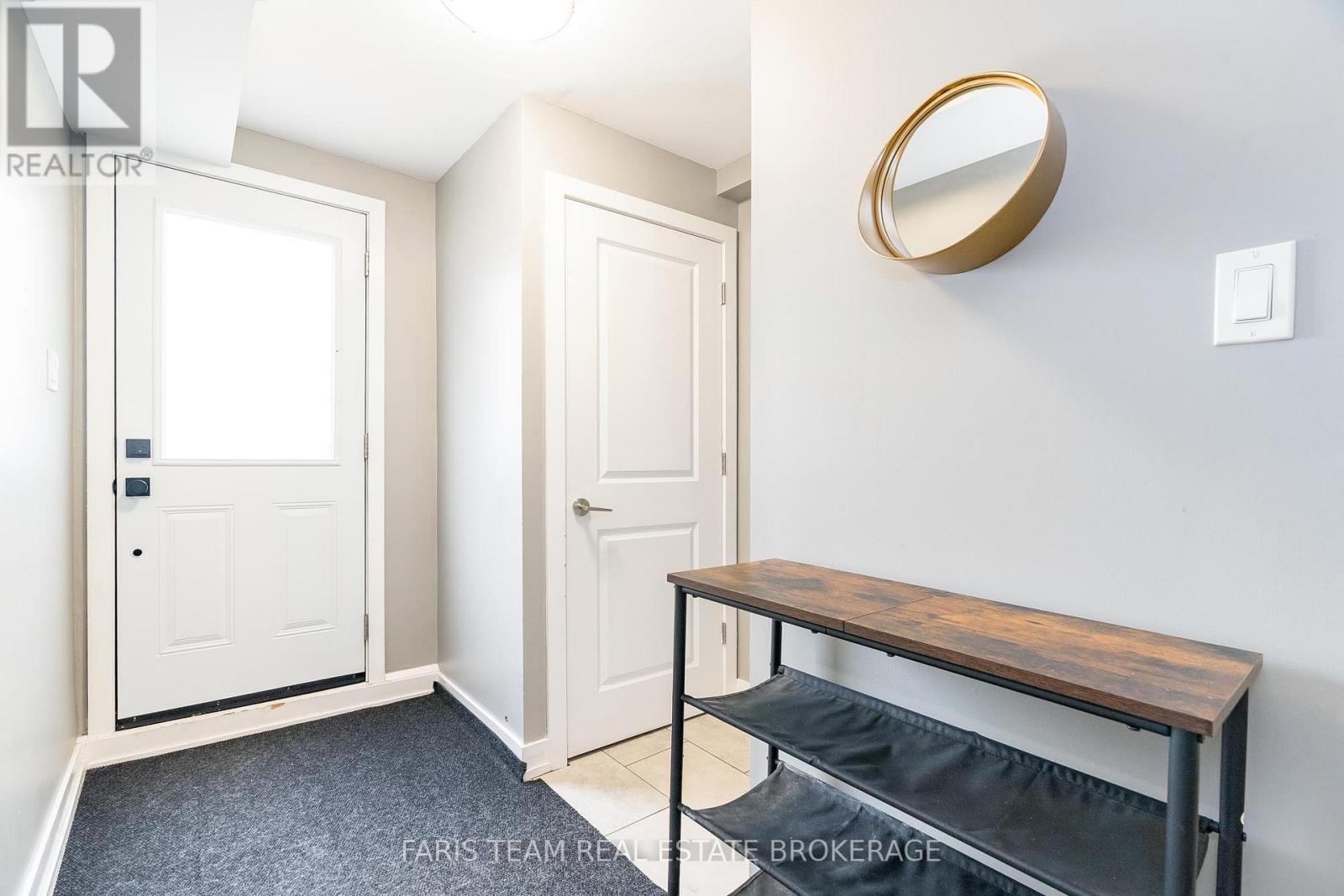 99 Fred Cook Drive, Bradford West Gwillimbury, Ontario  L3Z 1V1 - Photo 25 - N12467740
