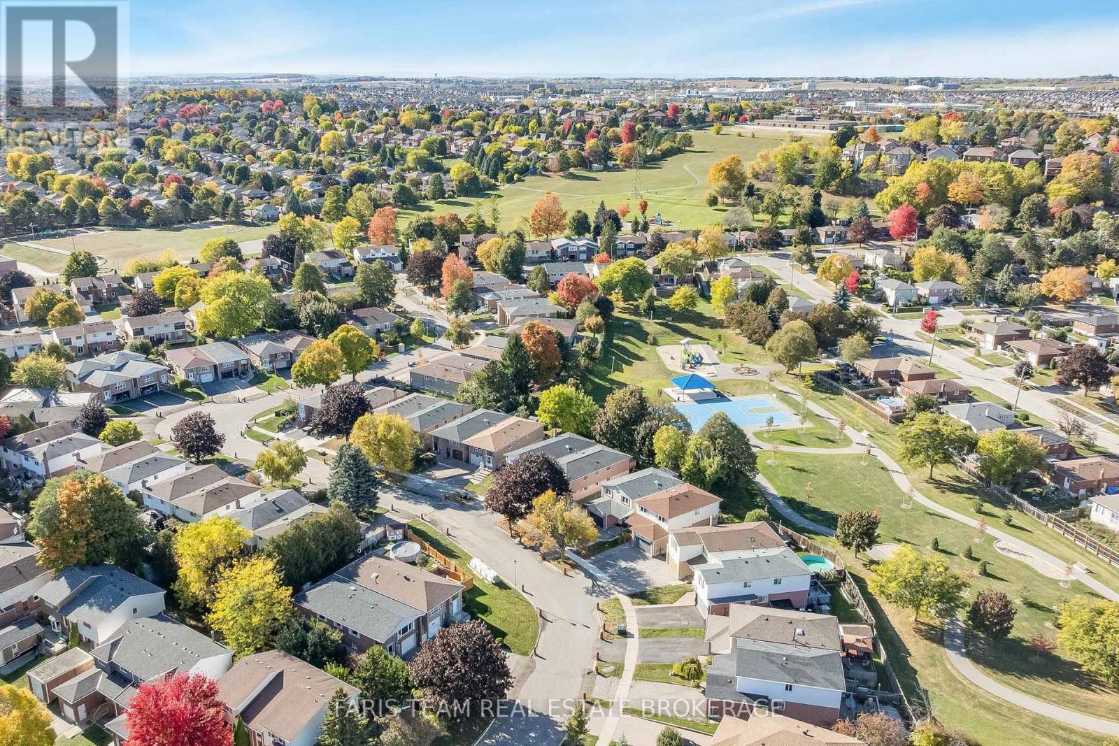 99 Fred Cook Drive, Bradford West Gwillimbury, Ontario  L3Z 1V1 - Photo 43 - N12467740