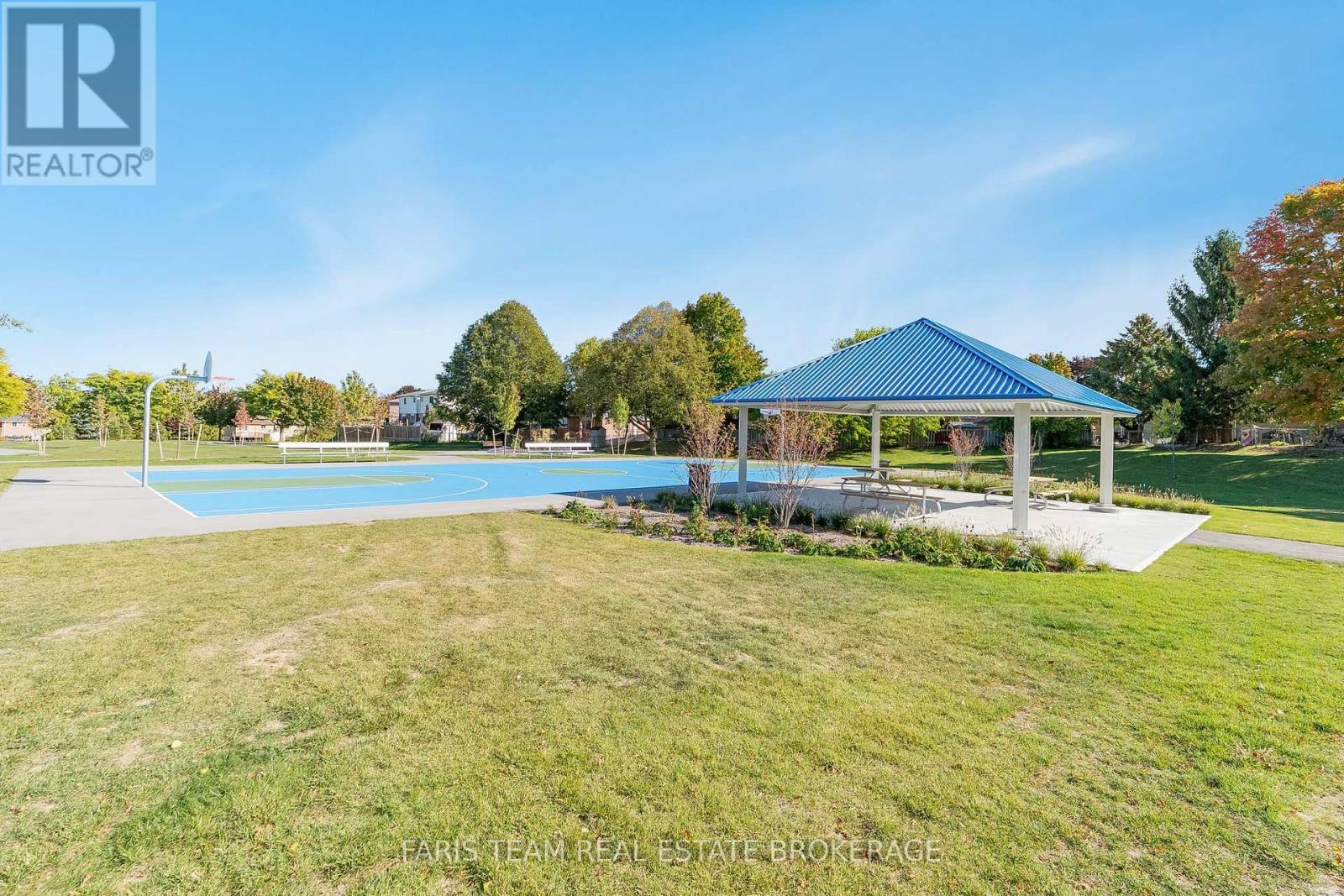 99 Fred Cook Drive, Bradford West Gwillimbury, Ontario  L3Z 1V1 - Photo 47 - N12467740