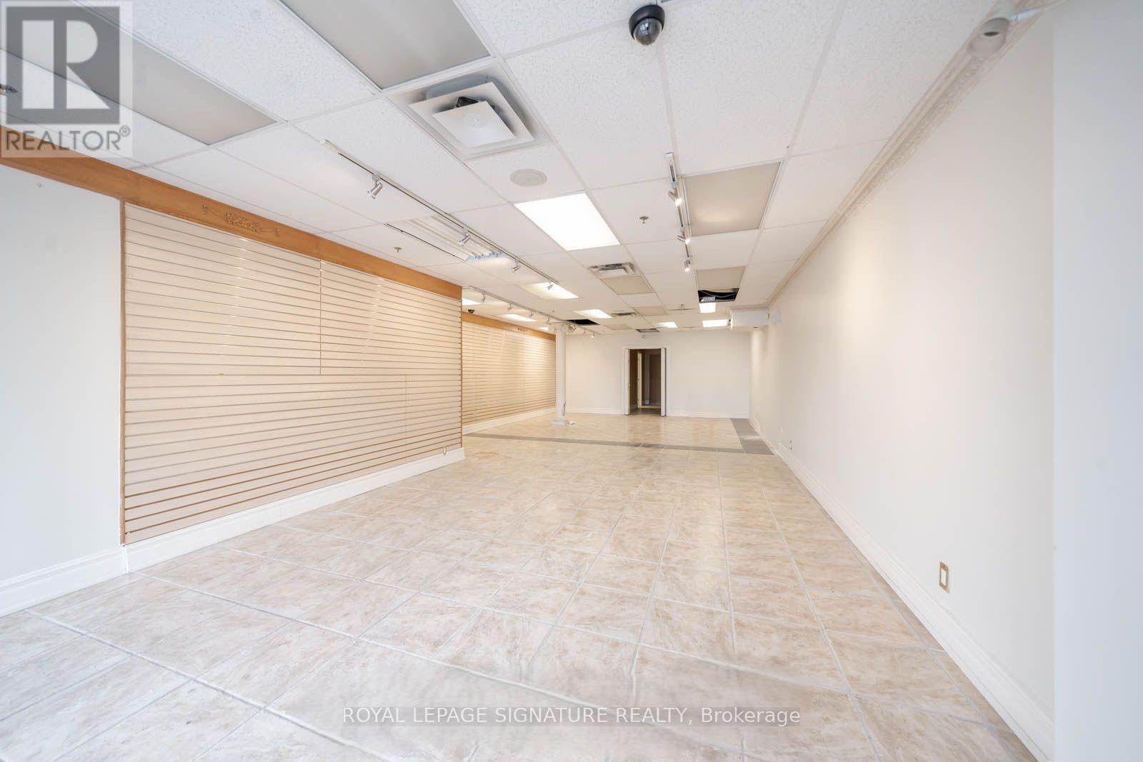 9a - 136 Winges Road, Vaughan, Ontario  L4L 6C4 - Photo 3 - N12467757