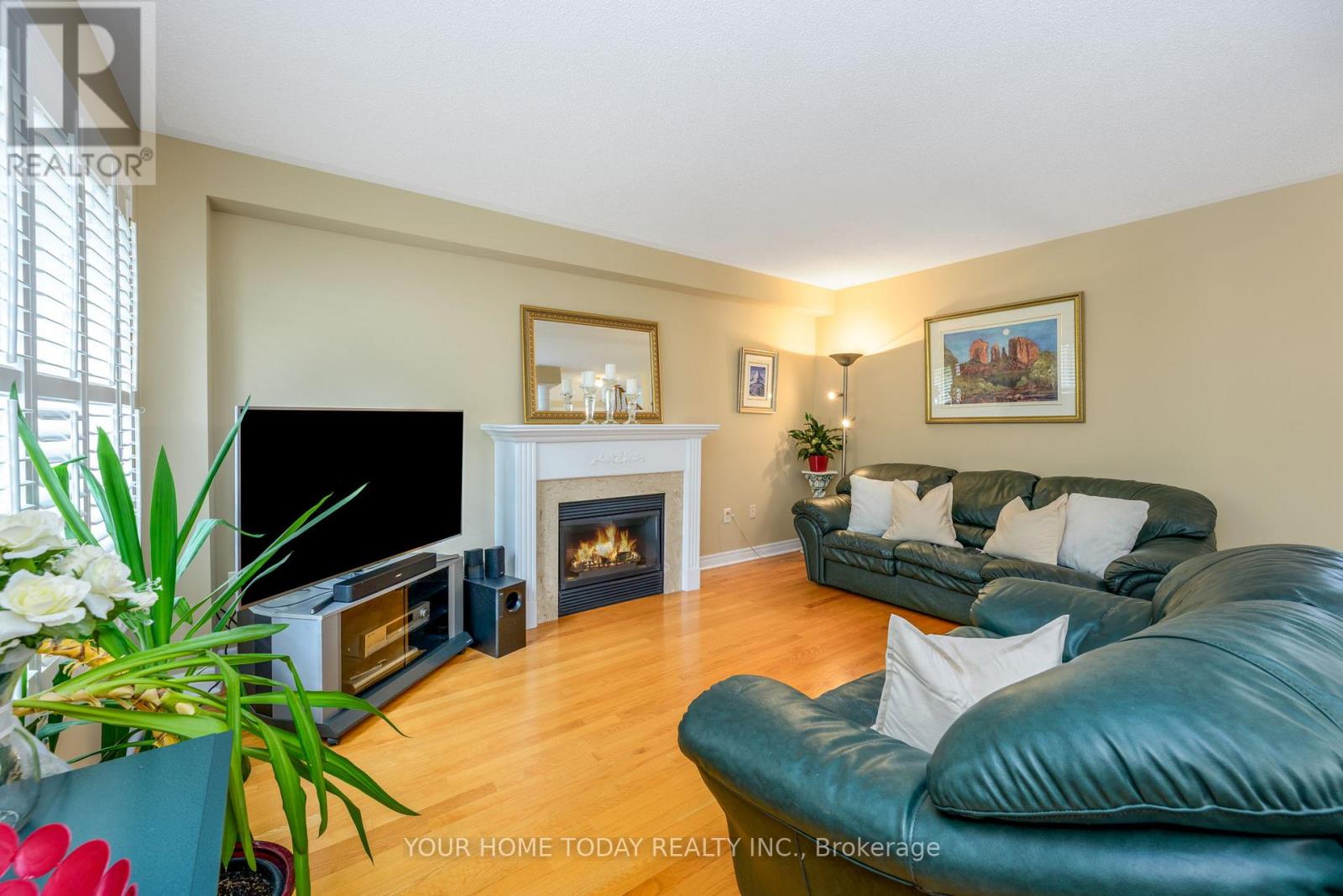 114 Russell Street, Halton Hills, Ontario  L7G 5Z1 - Photo 18 - W12465533