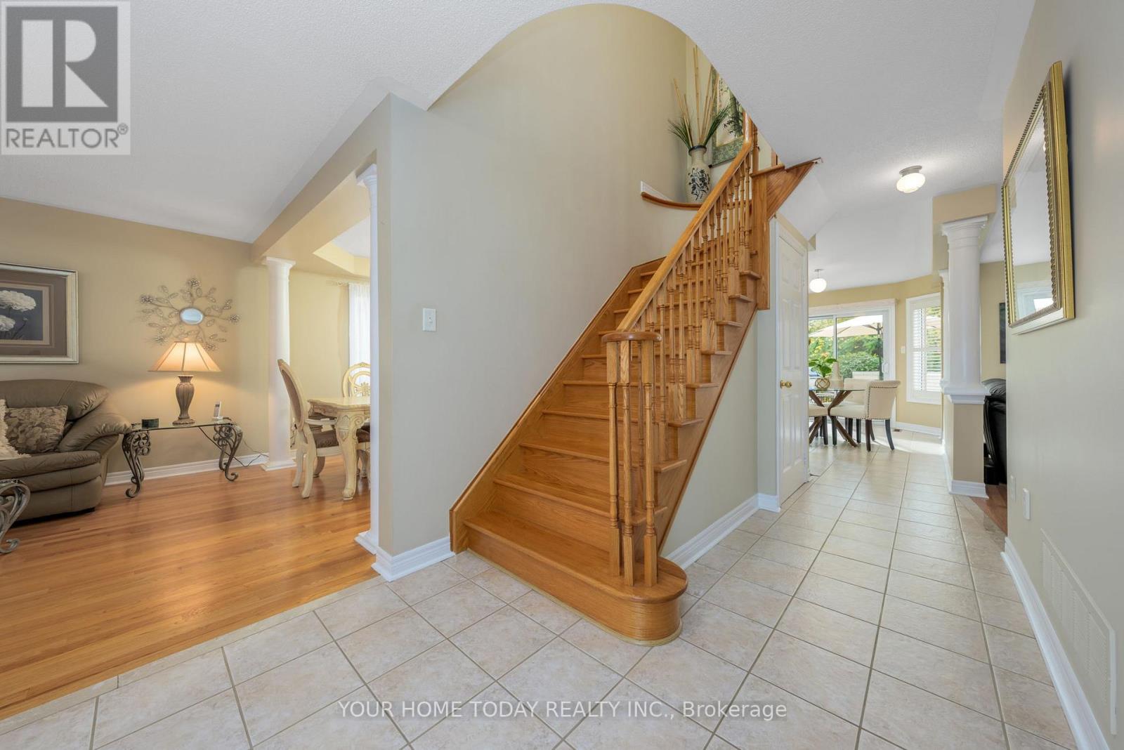 114 Russell Street, Halton Hills, Ontario  L7G 5Z1 - Photo 20 - W12465533