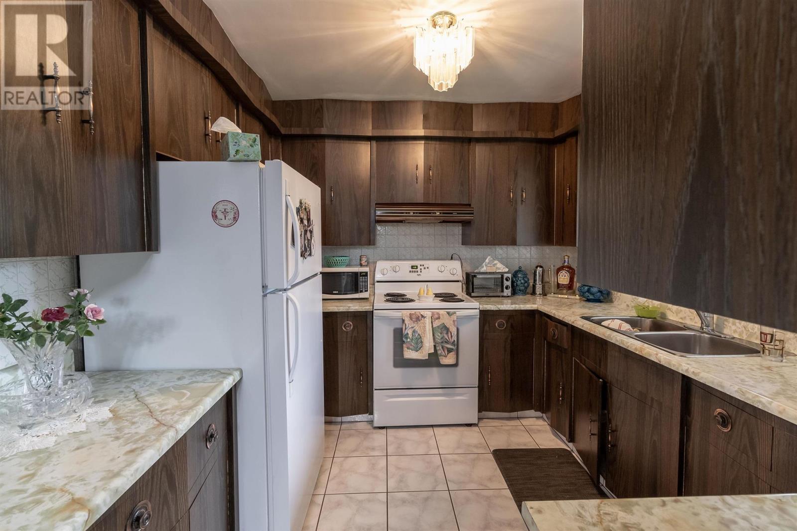 123 Vivian Ave, Sault Ste. Marie, Ontario  P6C 2E9 - Photo 10 - SM252760