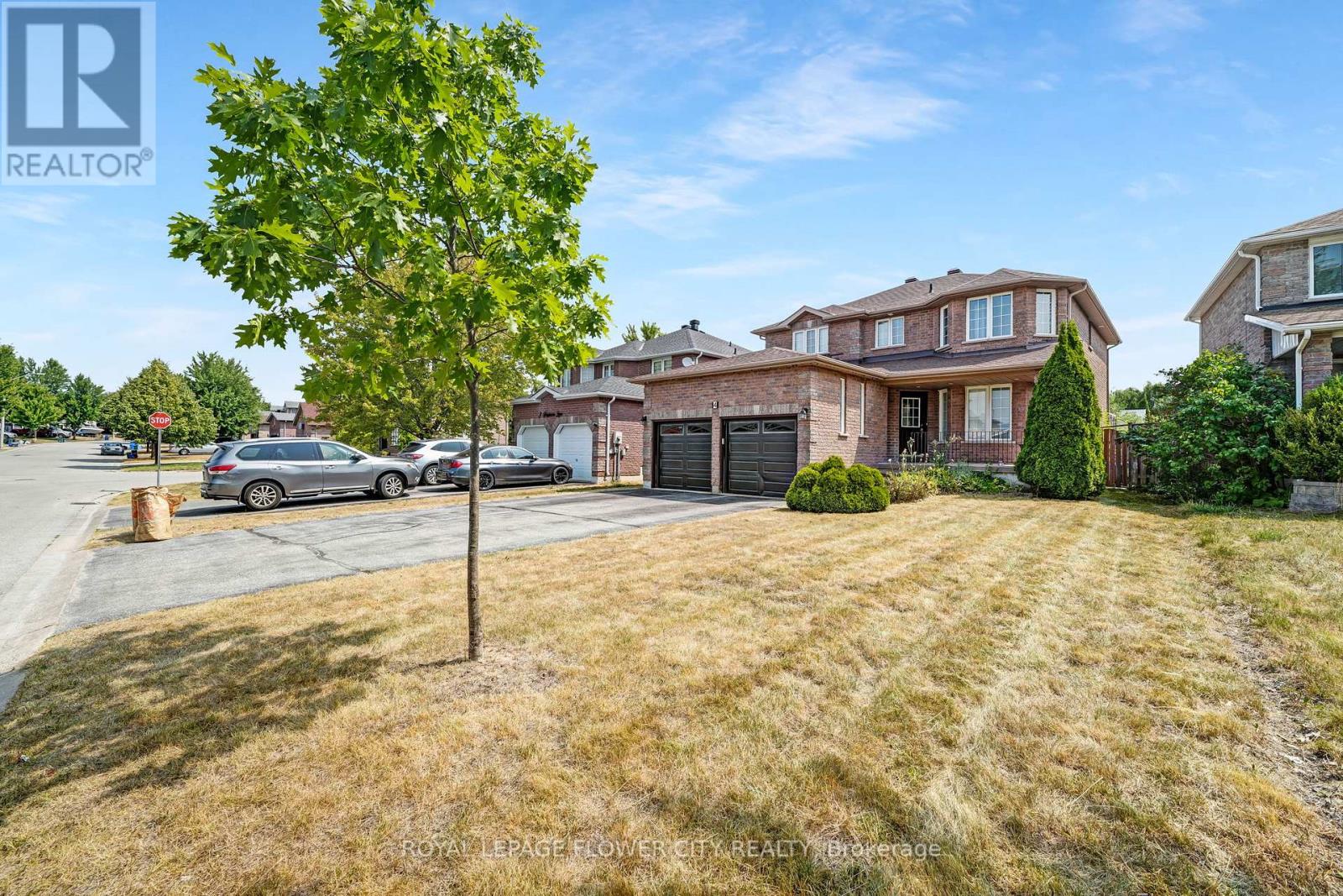 4 Stephanie Lane, Barrie, Ontario  L4N 0V2 - Photo 2 - S12467698