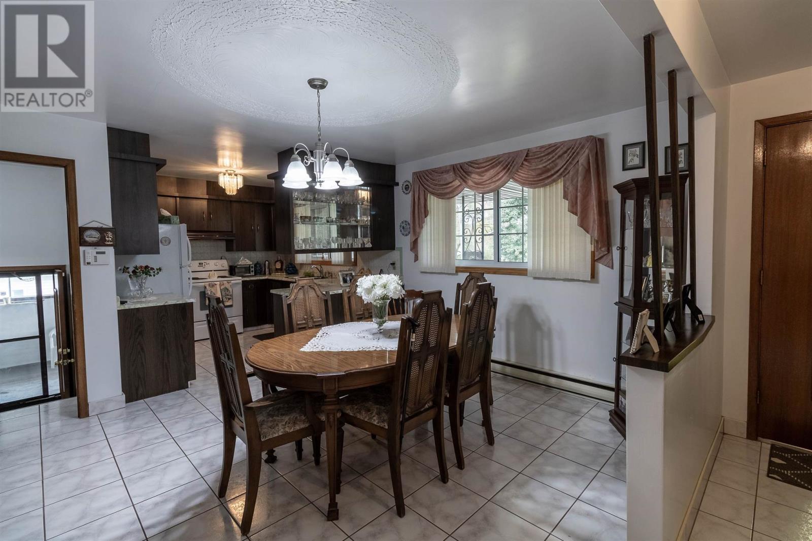 123 Vivian Ave, Sault Ste. Marie, Ontario  P6C 2E9 - Photo 6 - SM252760