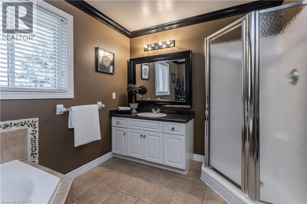 26 Grassyplain Drive, Mount Hope, Ontario  L0R 1W0 - Photo 19 - 40779307