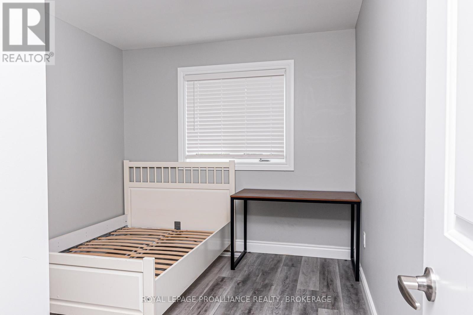39 Ellerbeck Street, Kingston, Ontario  K7L 4H5 - Photo 32 - X12467870