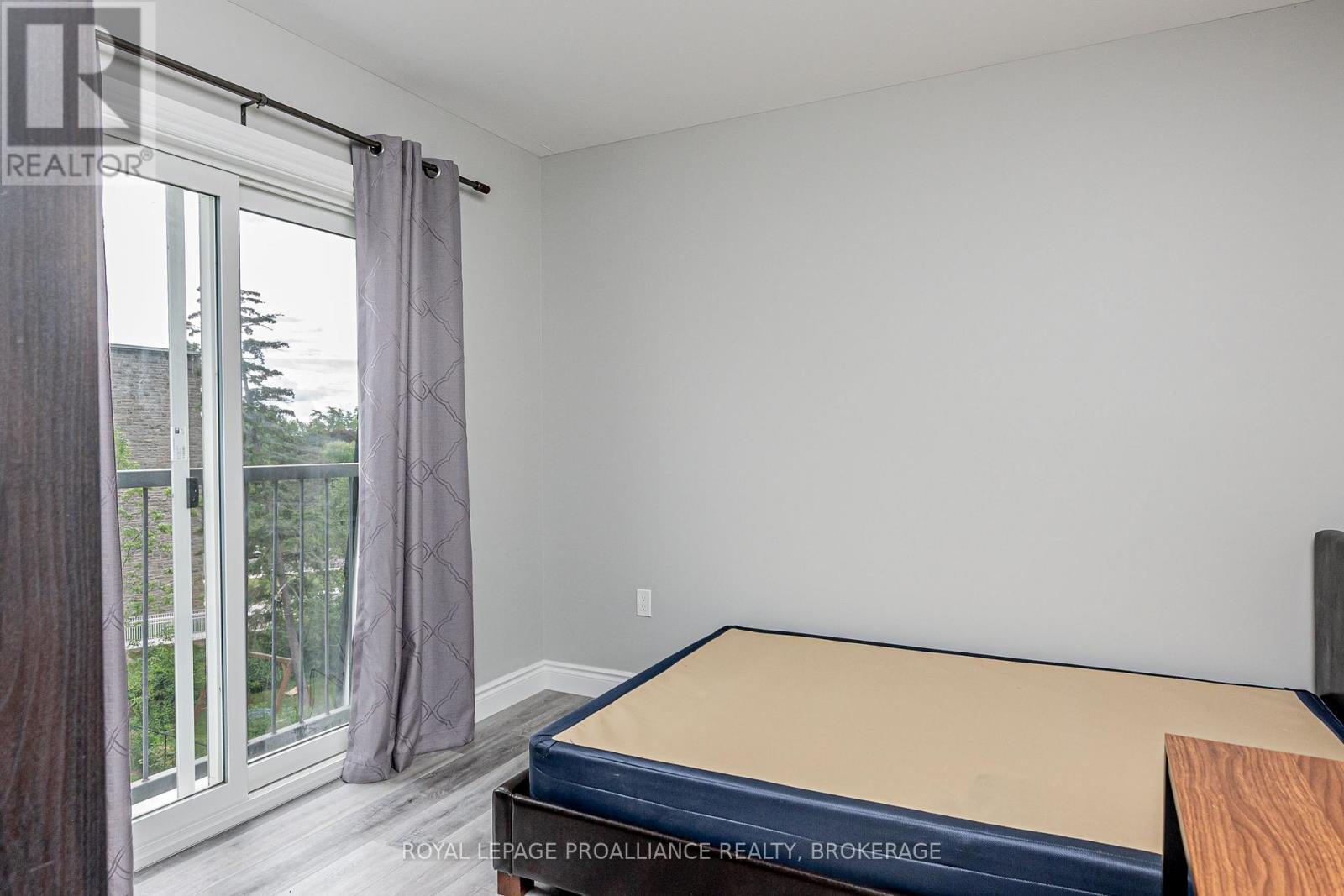 39 Ellerbeck Street, Kingston, Ontario  K7L 4H5 - Photo 34 - X12467870