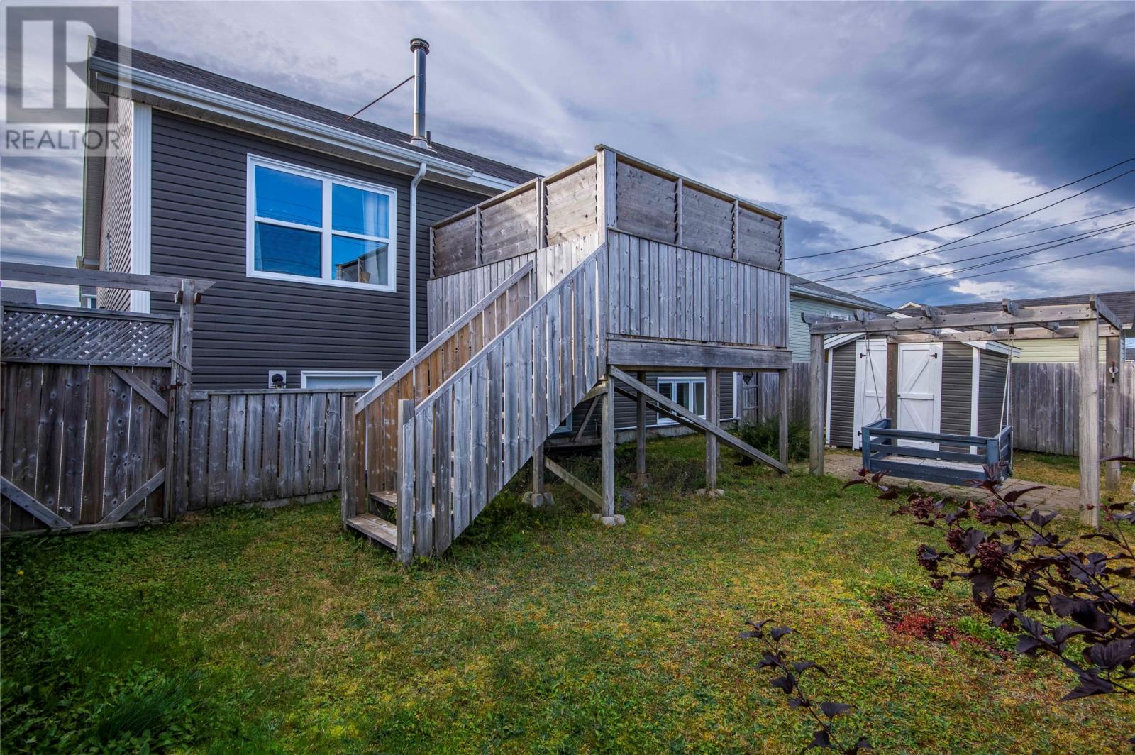 16 Bridgeport Street, Paradise, Newfoundland & Labrador  A1L 4C2 - Photo 3 - 1291606