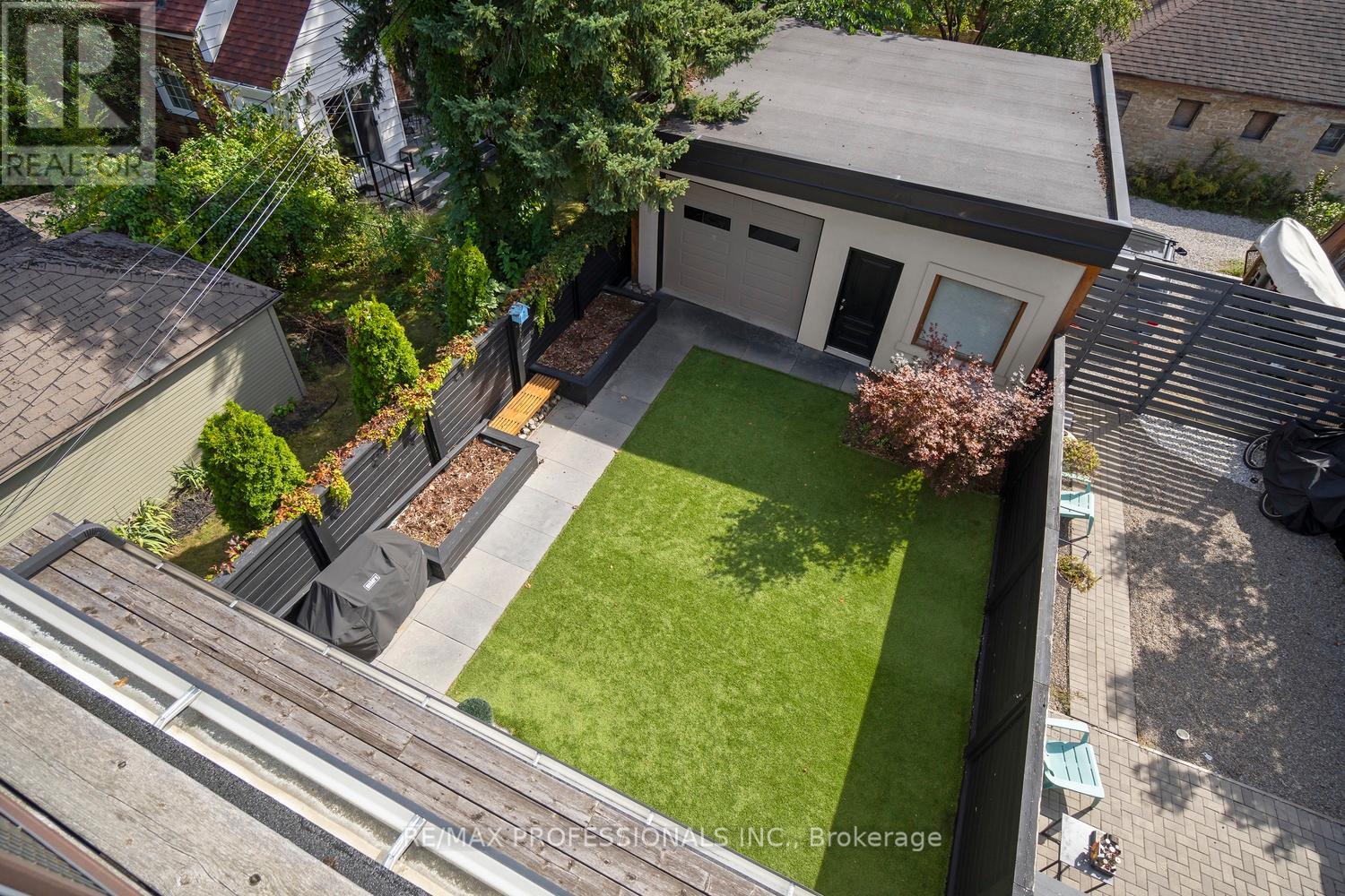 71 Morningside Avenue, Toronto, Ontario  M6S 1C8 - Photo 49 - W12467641
