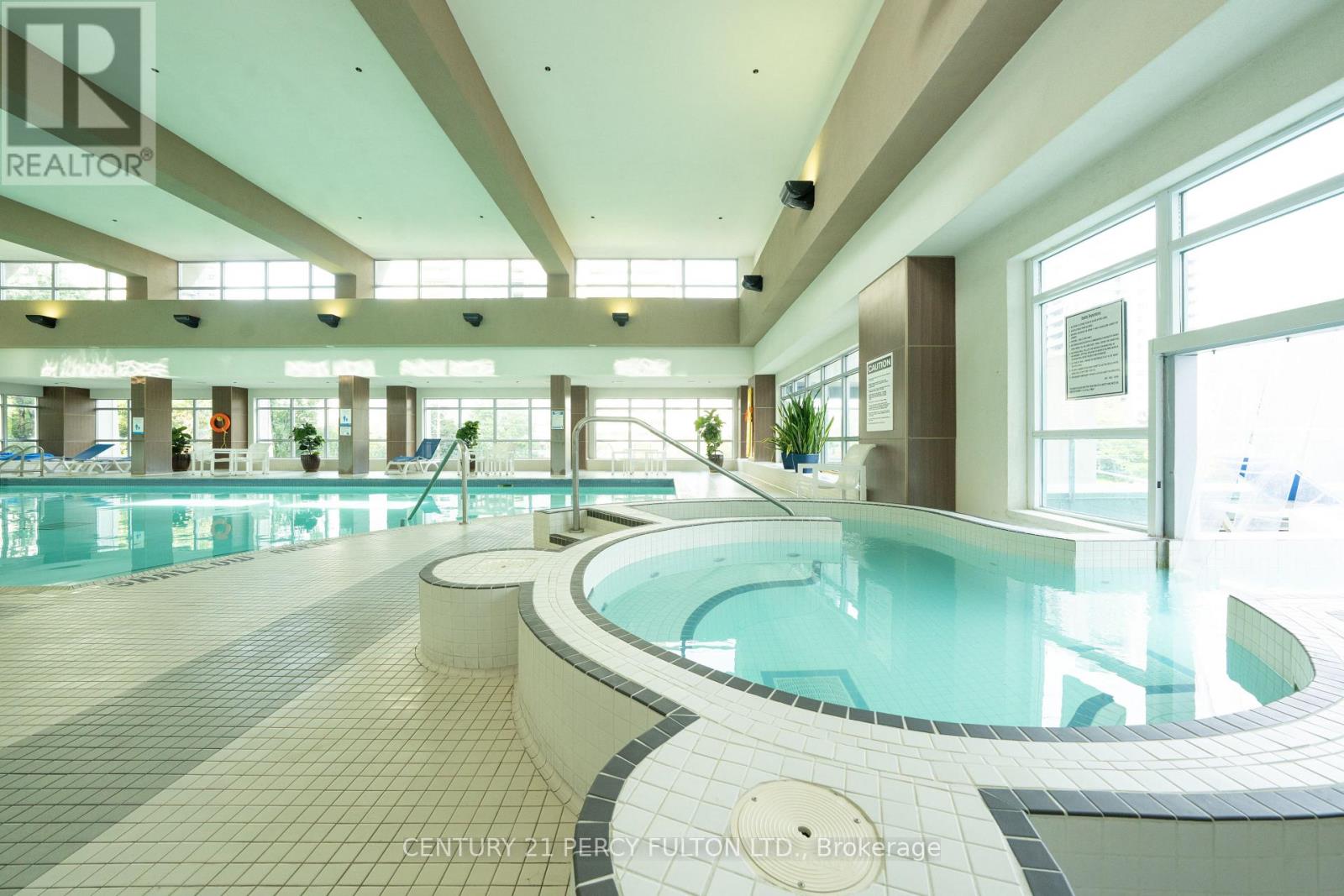 1003 - 33 Elm Drive W, Mississauga, Ontario  L5B 4M2 - Photo 14 - W12467646