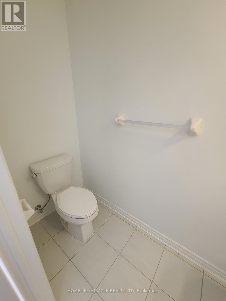 5 Springdale Avenue, Caledon, Ontario  L7C 4L4 - Photo 11 - W12467662