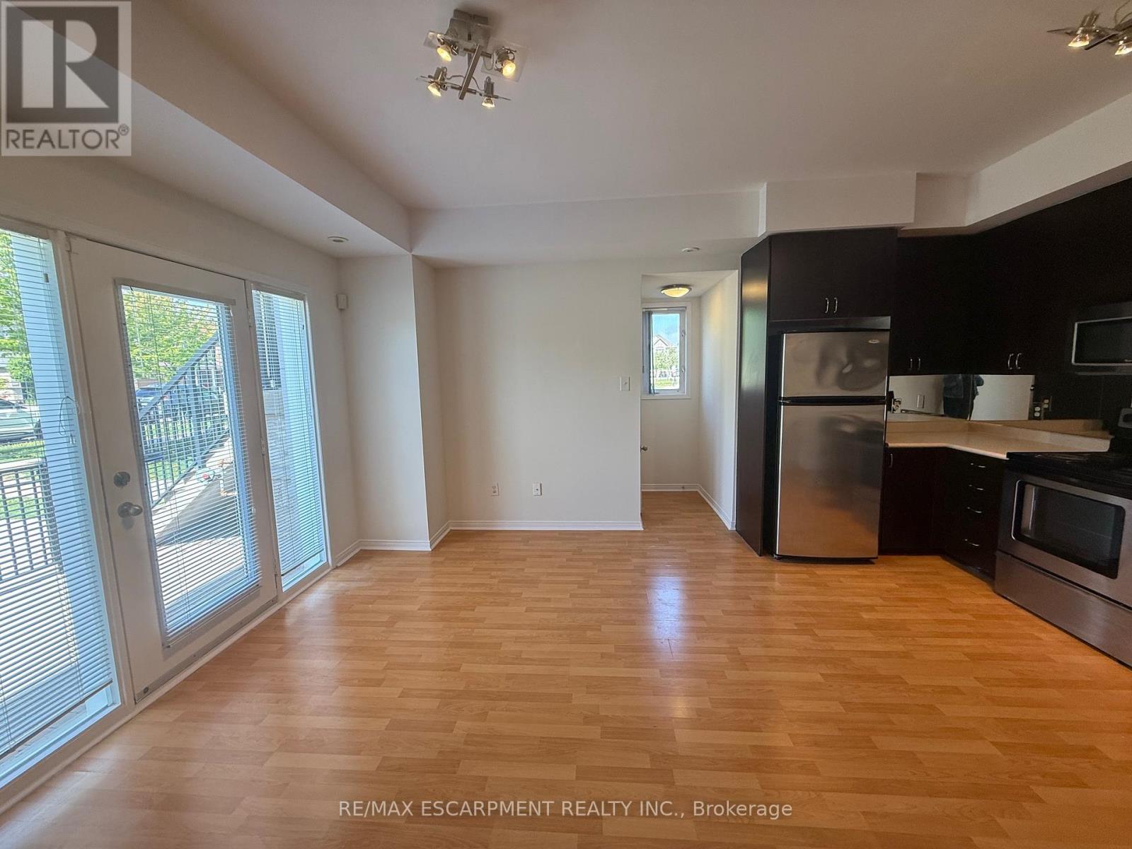 8 - 5055 Oscar Peterson Boulevard, Mississauga, Ontario  L5M 0P4 - Photo 10 - W12467668