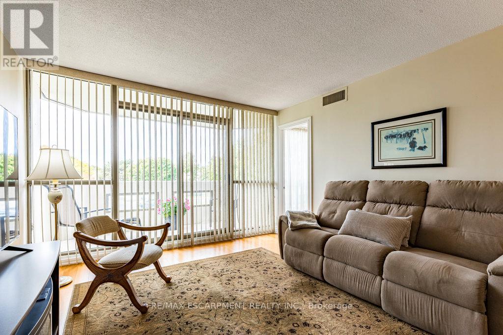 209 - 5080 Pinedale Avenue, Burlington, Ontario  L7L 5V7 - Photo 14 - W12467669