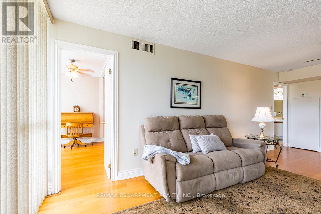 209 - 5080 Pinedale Avenue, Burlington, Ontario  L7L 5V7 - Photo 15 - W12467669