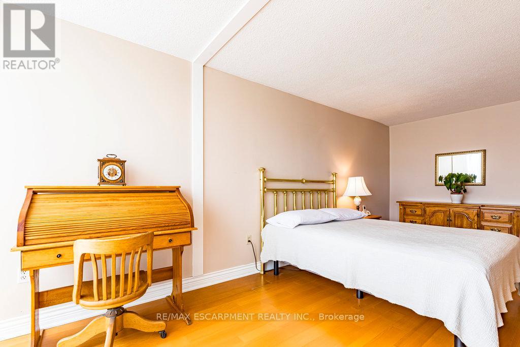 209 - 5080 Pinedale Avenue, Burlington, Ontario  L7L 5V7 - Photo 17 - W12467669