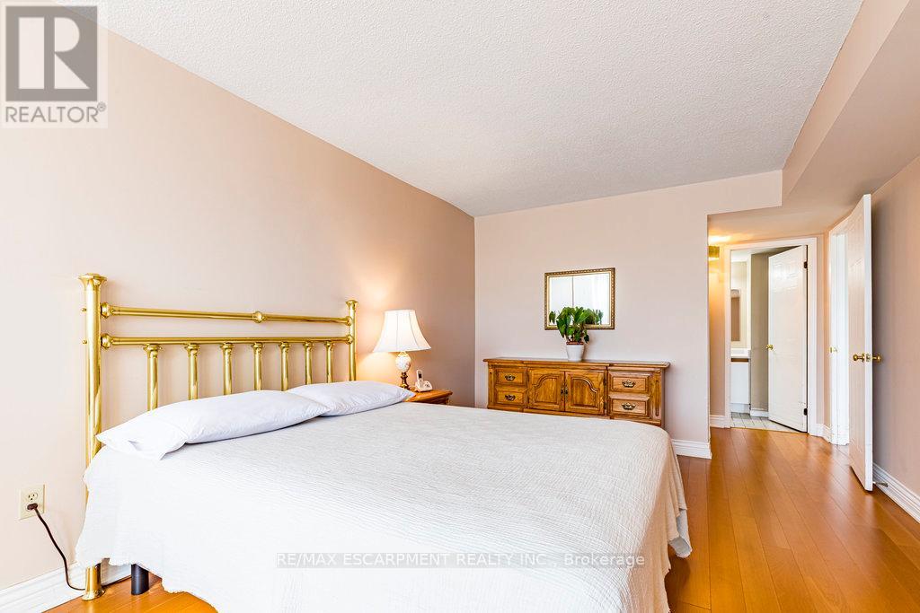 209 - 5080 Pinedale Avenue, Burlington, Ontario  L7L 5V7 - Photo 18 - W12467669