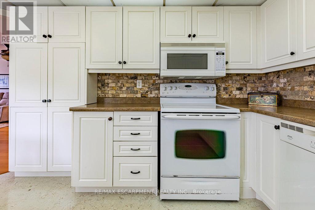 209 - 5080 Pinedale Avenue, Burlington, Ontario  L7L 5V7 - Photo 7 - W12467669