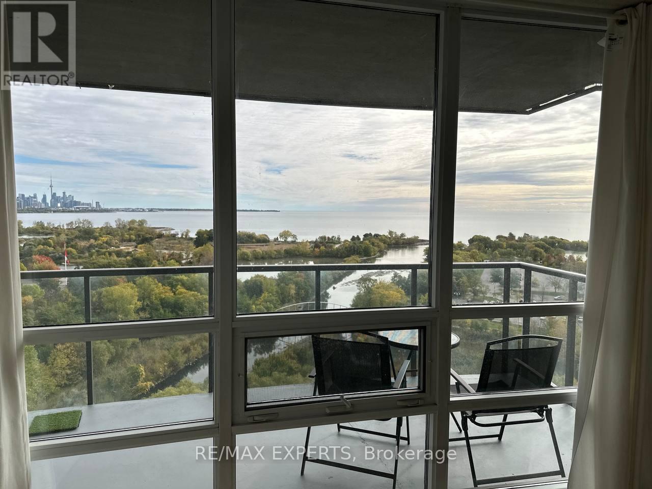1507 - 2230 Lake Shore Boulevard W, Toronto, Ontario  M8V 0B2 - Photo 10 - W12467677