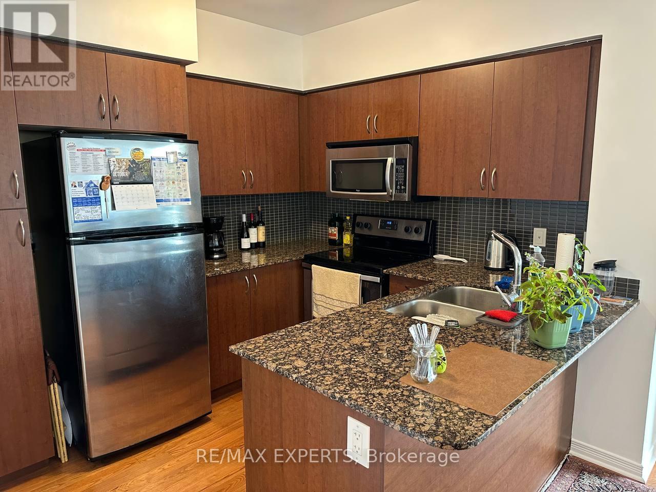 1507 - 2230 Lake Shore Boulevard W, Toronto, Ontario  M8V 0B2 - Photo 6 - W12467677