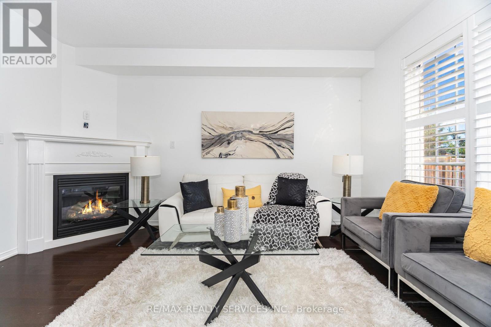 27 Sussexvale Drive, Brampton, Ontario  L6R 3S1 - Photo 15 - W12467691