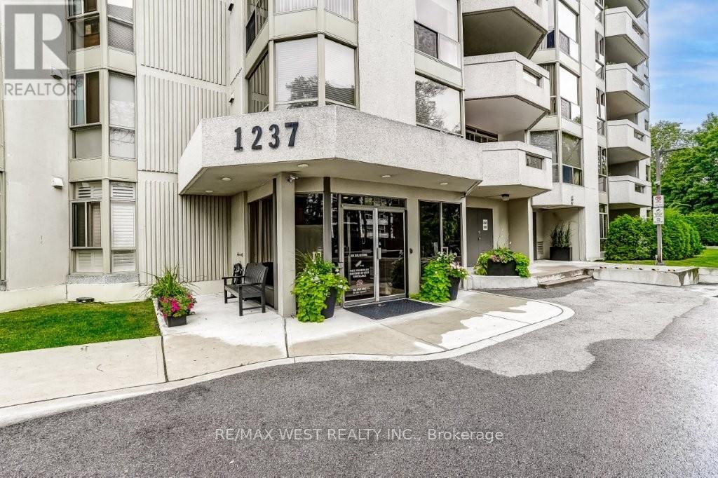 707 - 1237 North Shore Boulevard E, Burlington, Ontario  L7S 2H8 - Photo 40 - W12467696
