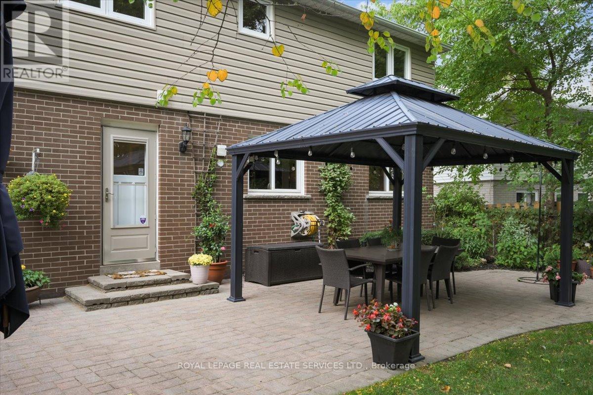 2340 Homelands Drive, Mississauga (Sheridan), Ontario  L5K 1G6 - Photo 35 - W12467706