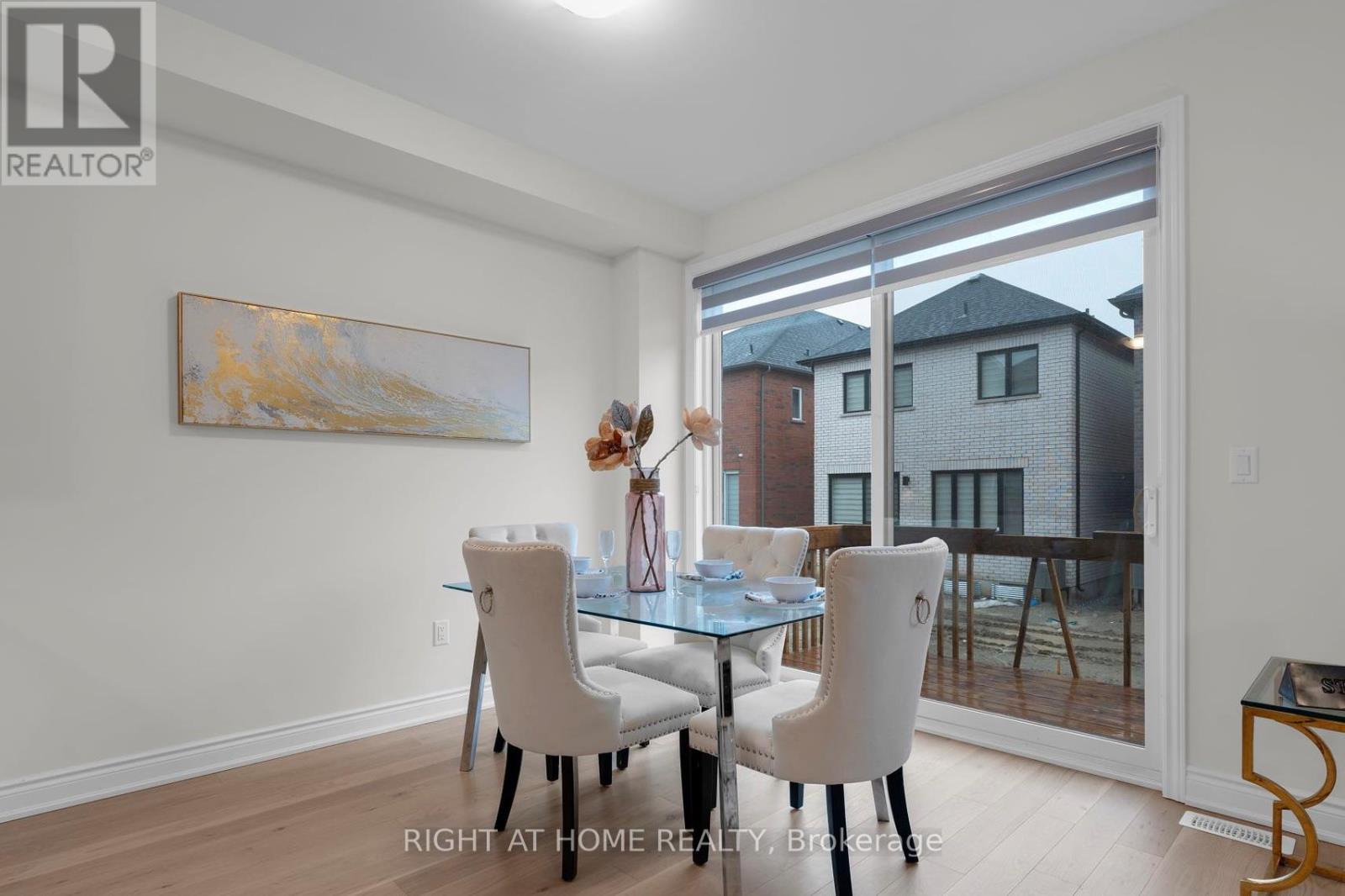 16 Vincena Road, Caledon, Ontario  L7C 4M3 - Photo 15 - W12467726
