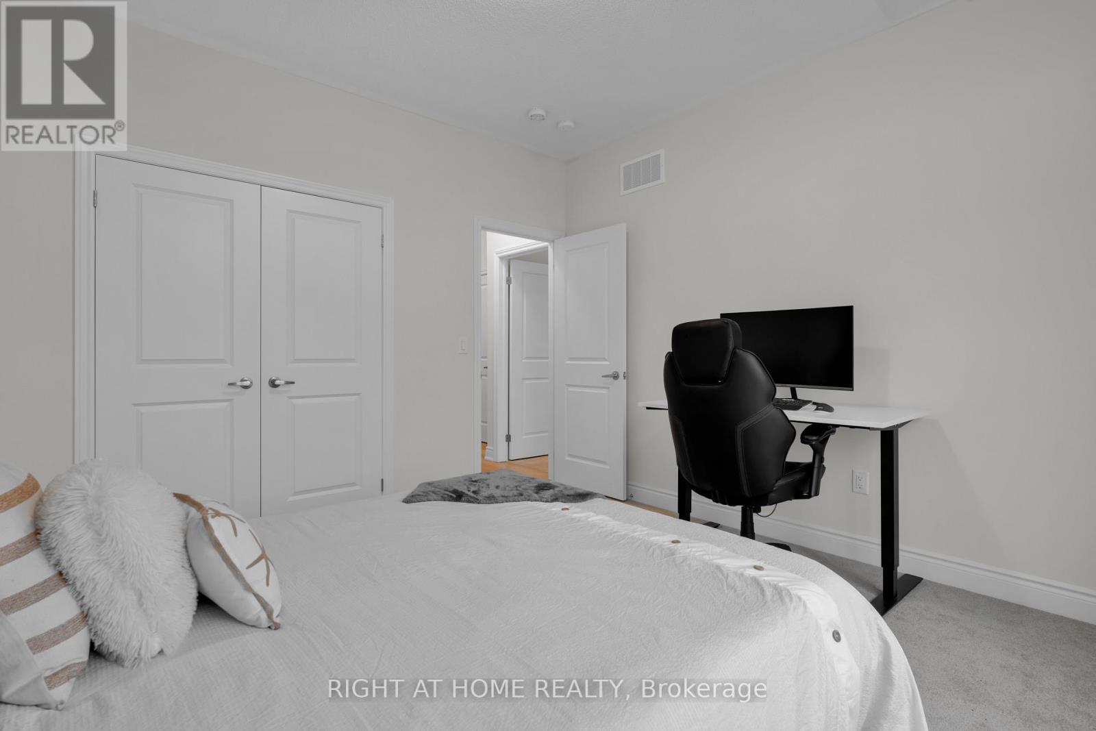16 Vincena Road, Caledon, Ontario  L7C 4M3 - Photo 24 - W12467726