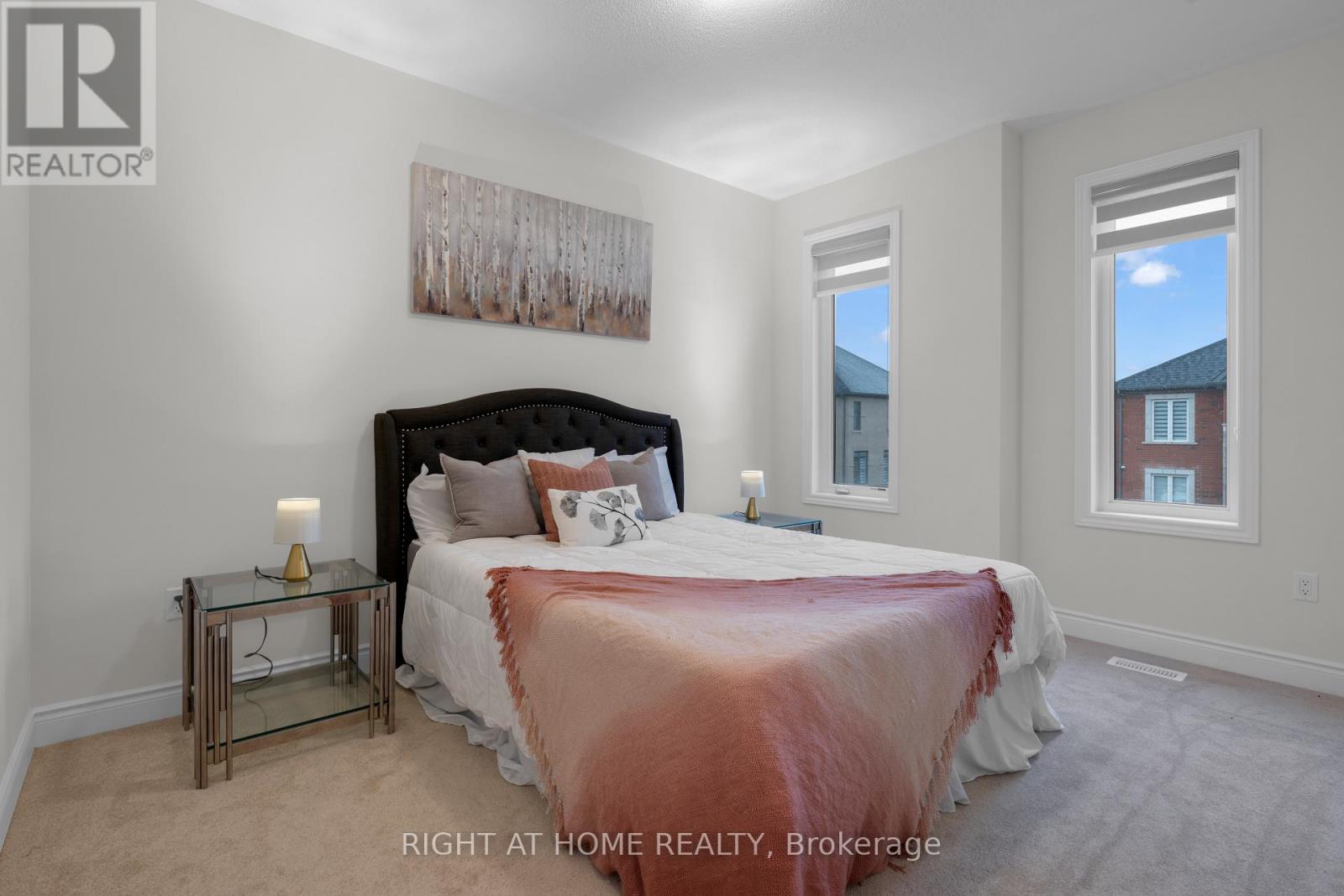 16 Vincena Road, Caledon, Ontario  L7C 4M3 - Photo 25 - W12467726