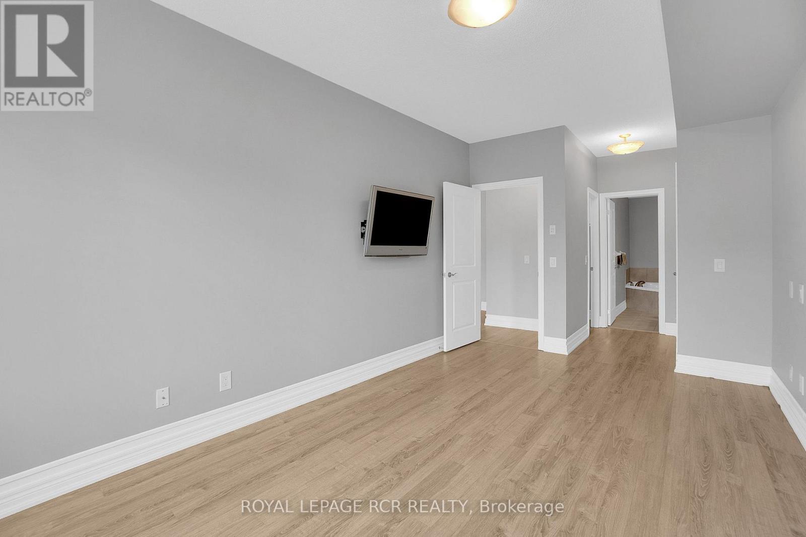 403 - 60 Ann Street, Caledon, Ontario  L7E 4G5 - Photo 14 - W12467729