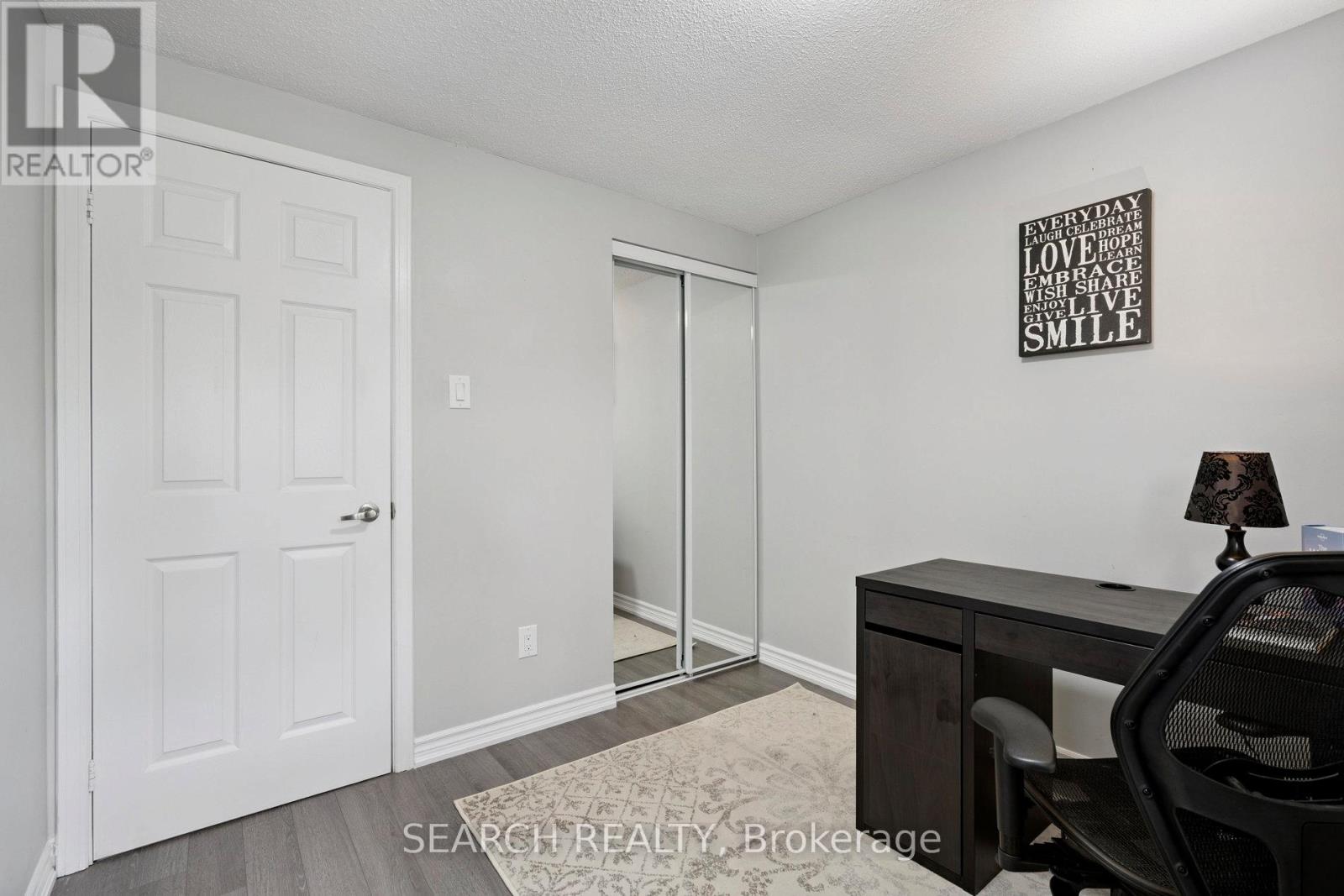 15 Hector Court, Brampton, Ontario  L6S 1P1 - Photo 27 - W12467759