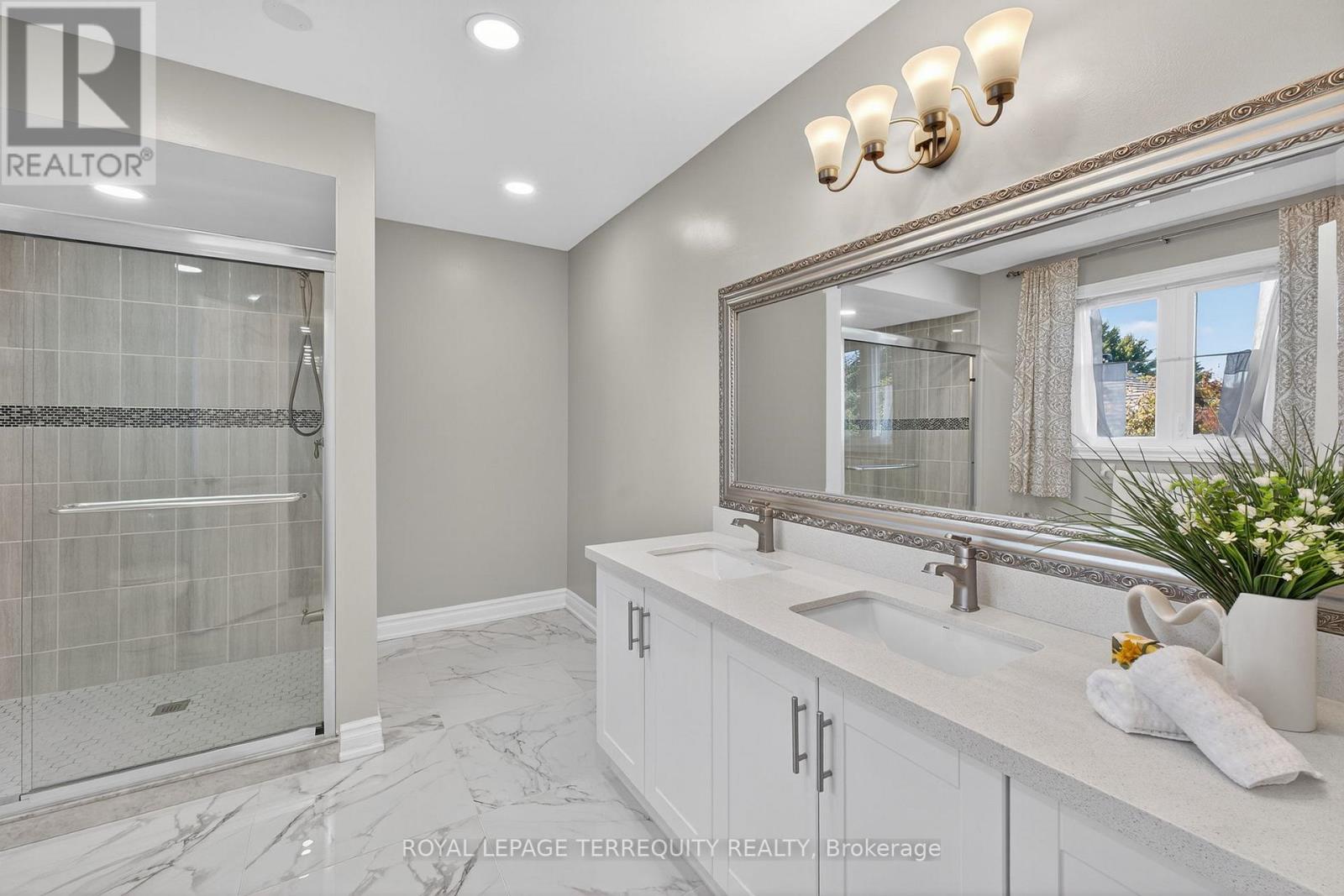 3108 Eden Oak Crescent, Mississauga, Ontario  L5L 5V1 - Photo 26 - W12467761