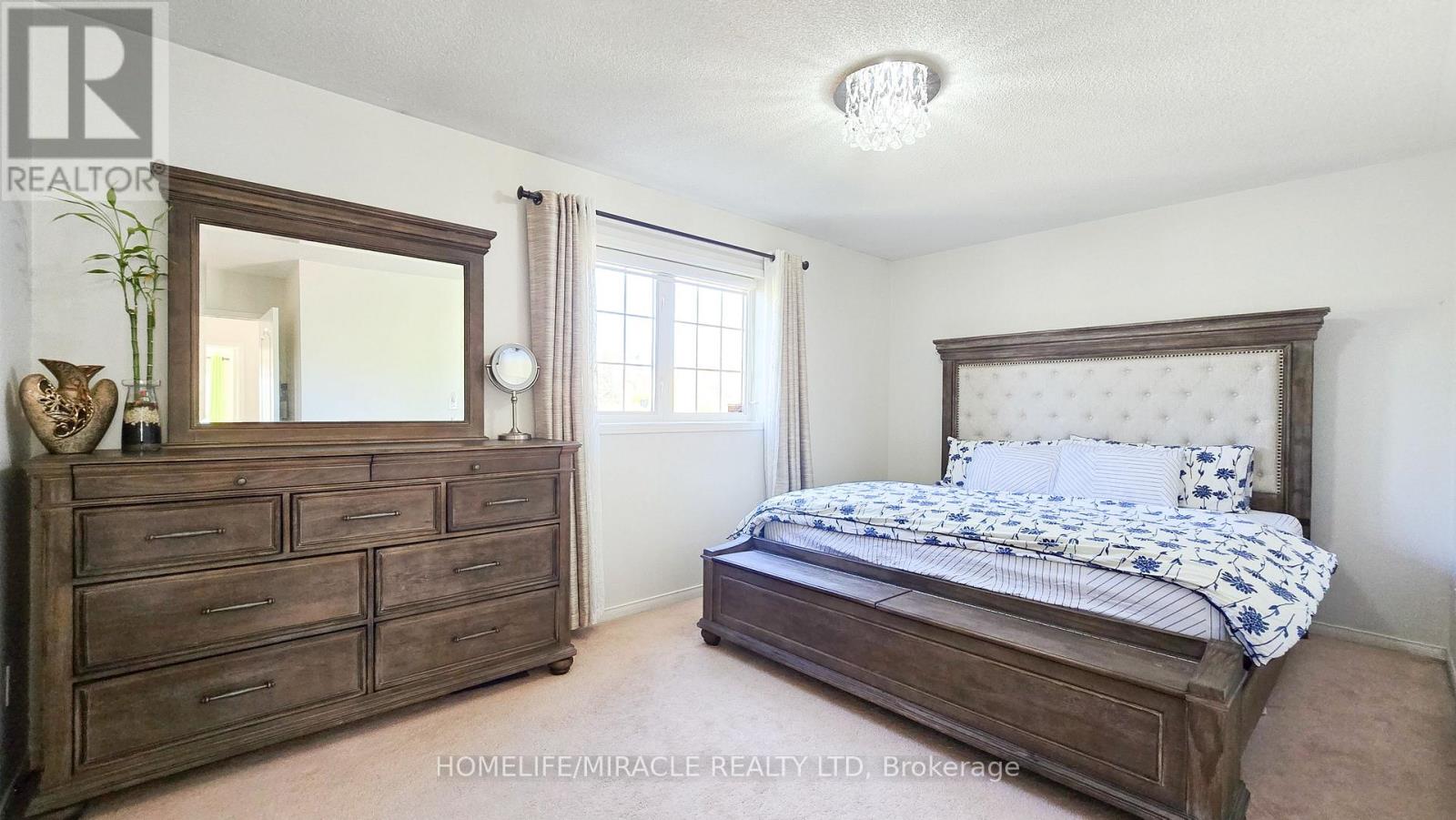 48 Bramcedar Crescent, Brampton, Ontario  L7A 1T3 - Photo 21 - W12467765
