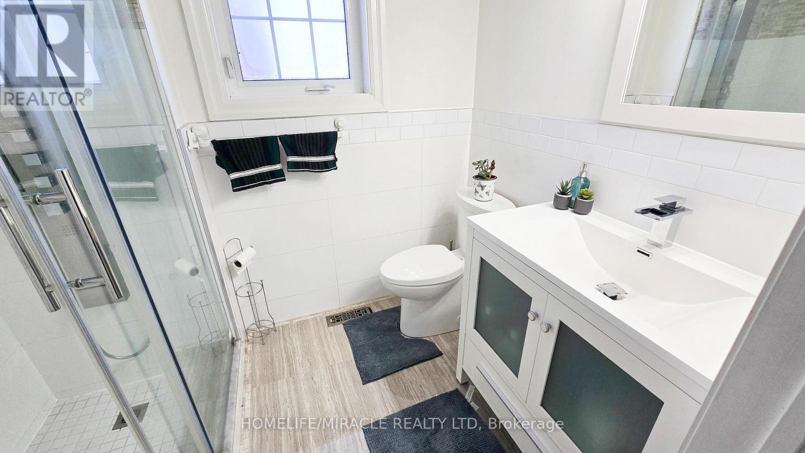 48 Bramcedar Crescent, Brampton, Ontario  L7A 1T3 - Photo 24 - W12467765