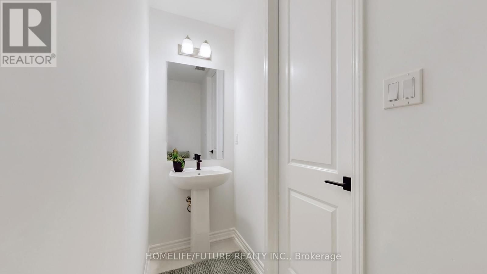 338 Marigold Court, Milton, Ontario  L9E 2B9 - Photo 23 - W12467806