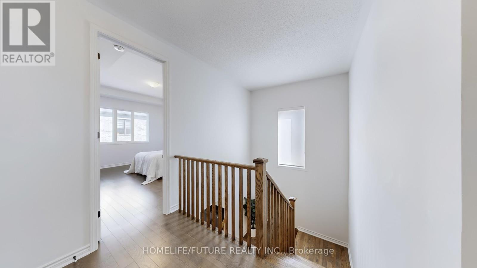 338 Marigold Court, Milton, Ontario  L9E 2B9 - Photo 27 - W12467806