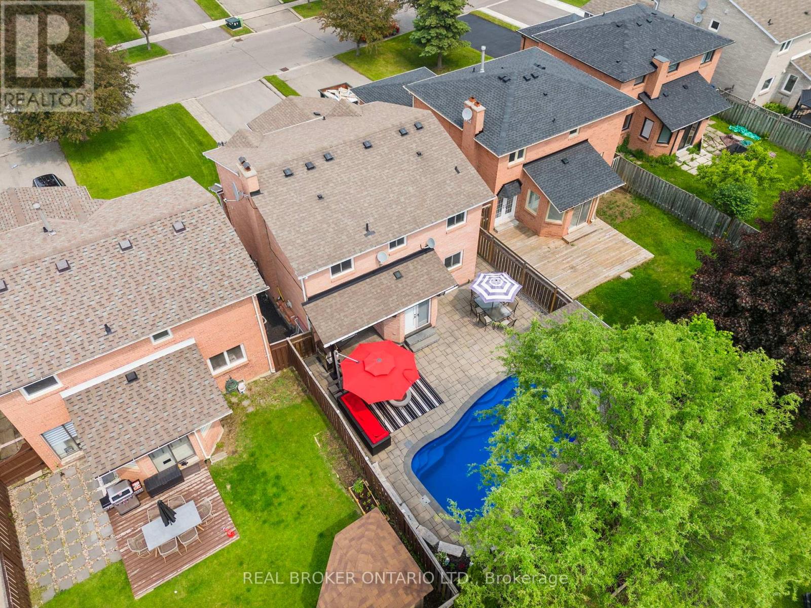 11 Fountainbridge Drive, Caledon, Ontario  L7E 1P6 - Photo 46 - W12467808