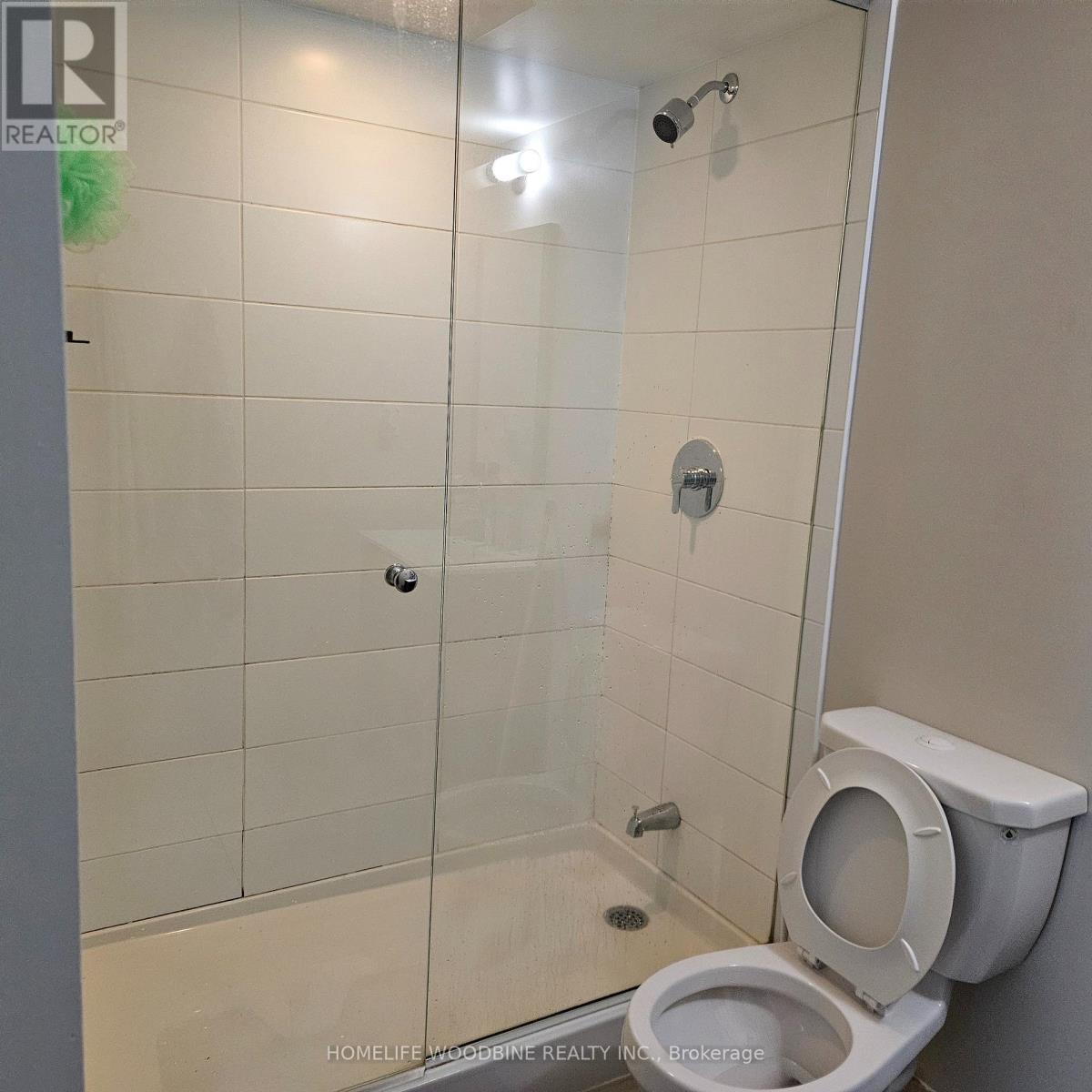 918 - 80 Esther Lorrie Drive, Toronto, Ontario  M9W 0C6 - Photo 10 - W12467812