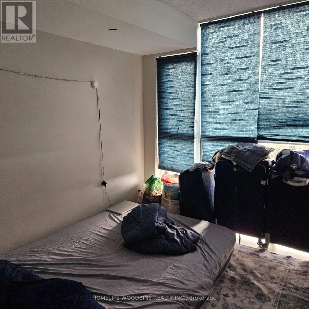 918 - 80 Esther Lorrie Drive, Toronto, Ontario  M9W 0C6 - Photo 11 - W12467812