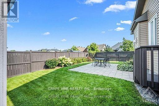 862 Oat Straw Way, Ottawa, Ontario  K1T 0M2 - Photo 24 - X12467853