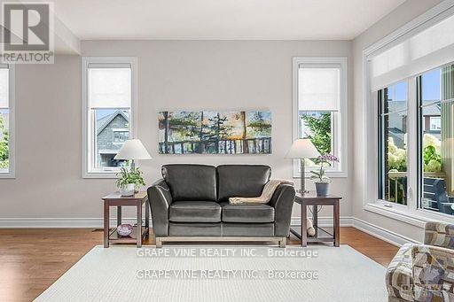 862 Oat Straw Way, Ottawa, Ontario  K1T 0M2 - Photo 6 - X12467853