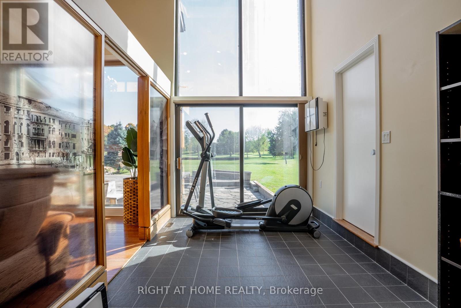 5 Burnt Tree Court, Ottawa, Ontario  K2R 1B8 - Photo 12 - X12467883